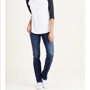 True Religion ‘Billy’ Jeans. Size 28